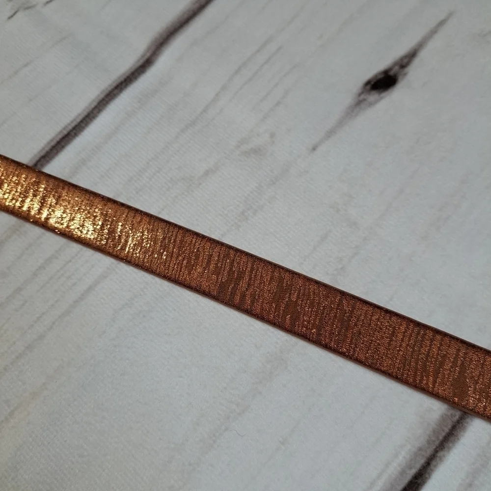 Most Wanted Skinny Shimmer Leather Belt Size Large
